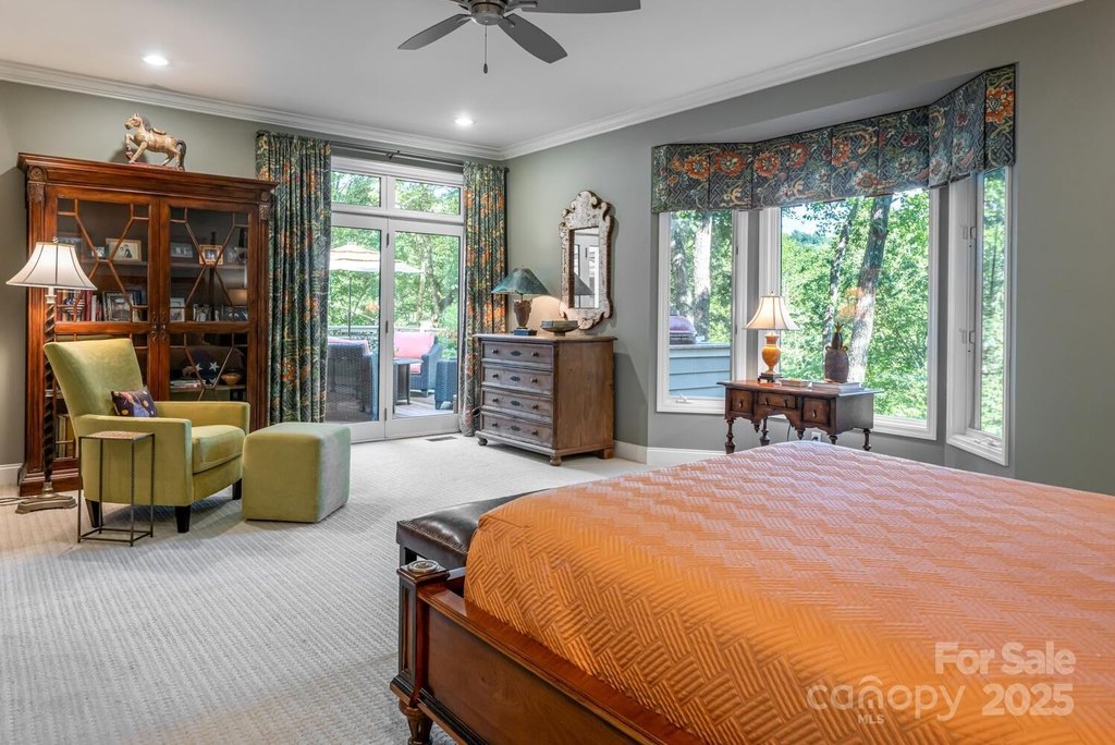 Flat Rock, North Carolina, 28731, United States, 3 Bedrooms Bedrooms, ,3.5 BathroomsBathrooms,Residential,Forsale,1985993