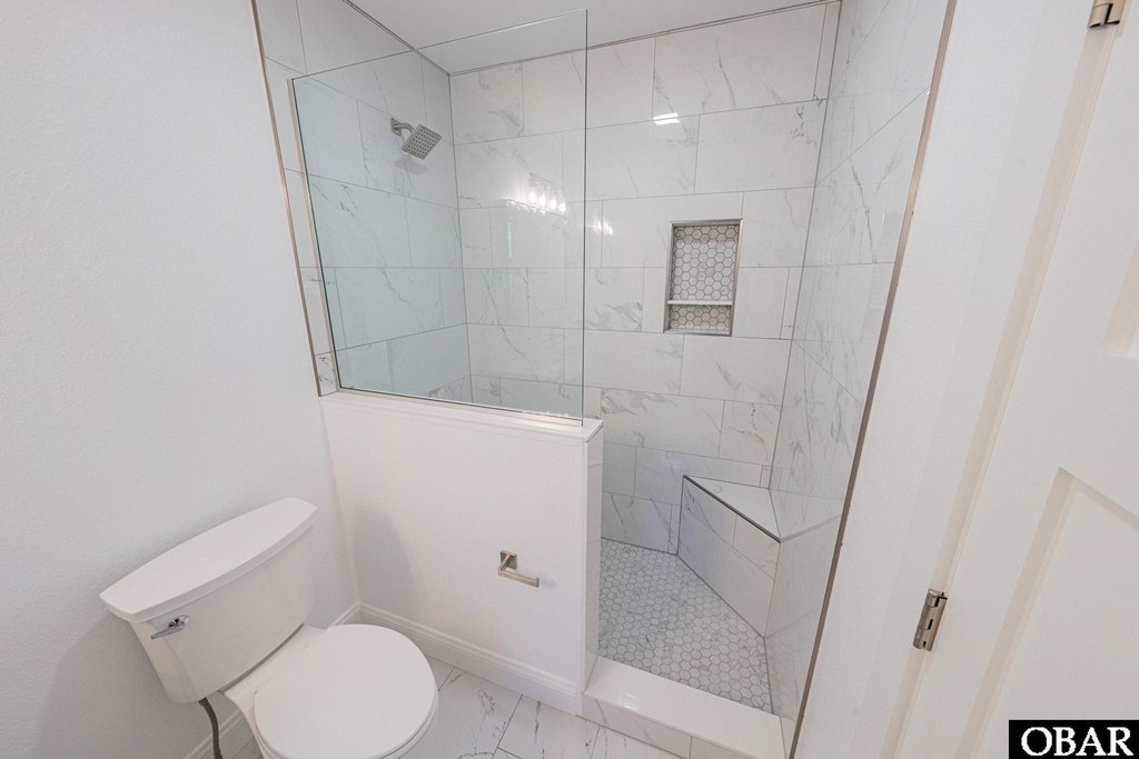 Salvo, North Carolina, 27972, United States, 8 Bedrooms Bedrooms, ,8.5 BathroomsBathrooms,Residential,Forsale,2004892