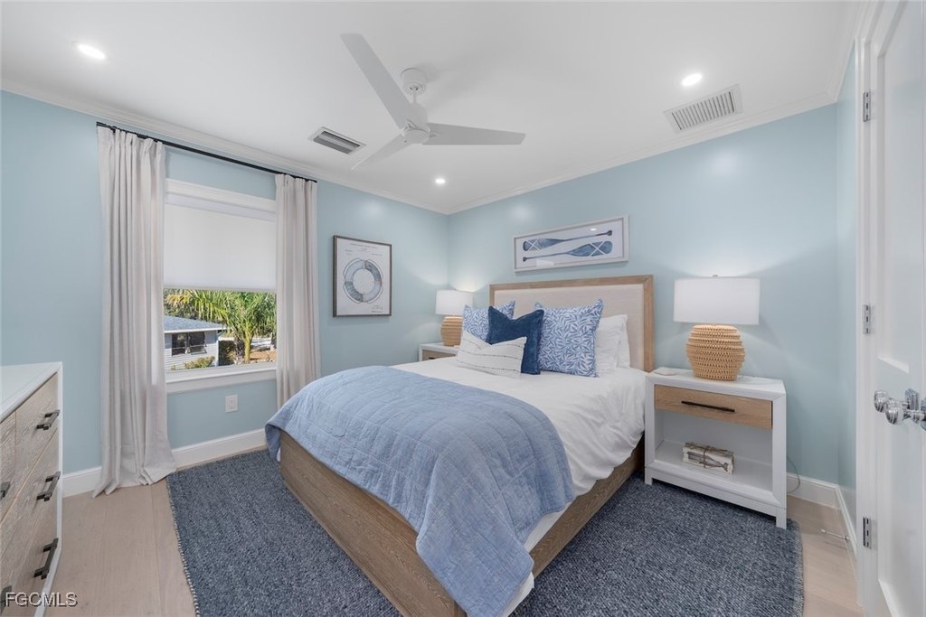 Sanibel, Florida, 33957, United States, 3 Bedrooms Bedrooms, ,2 BathroomsBathrooms,Residential,Forsale,1998639