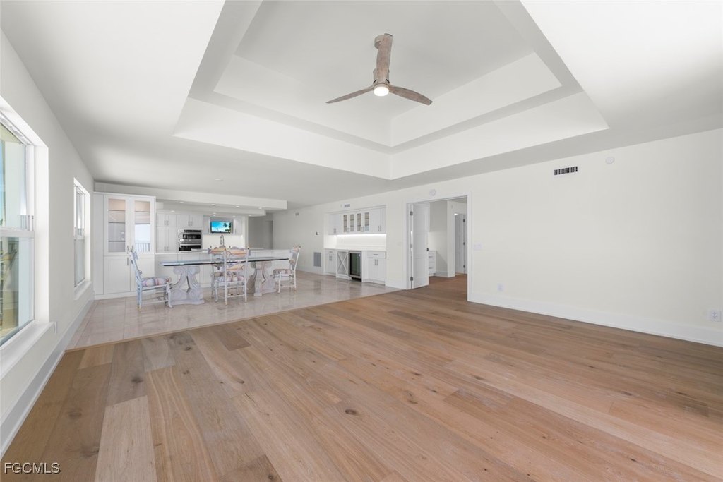 Sanibel, Florida, 33957, United States, 3 Bedrooms Bedrooms, ,3.5 BathroomsBathrooms,Residential,Forsale,1998640