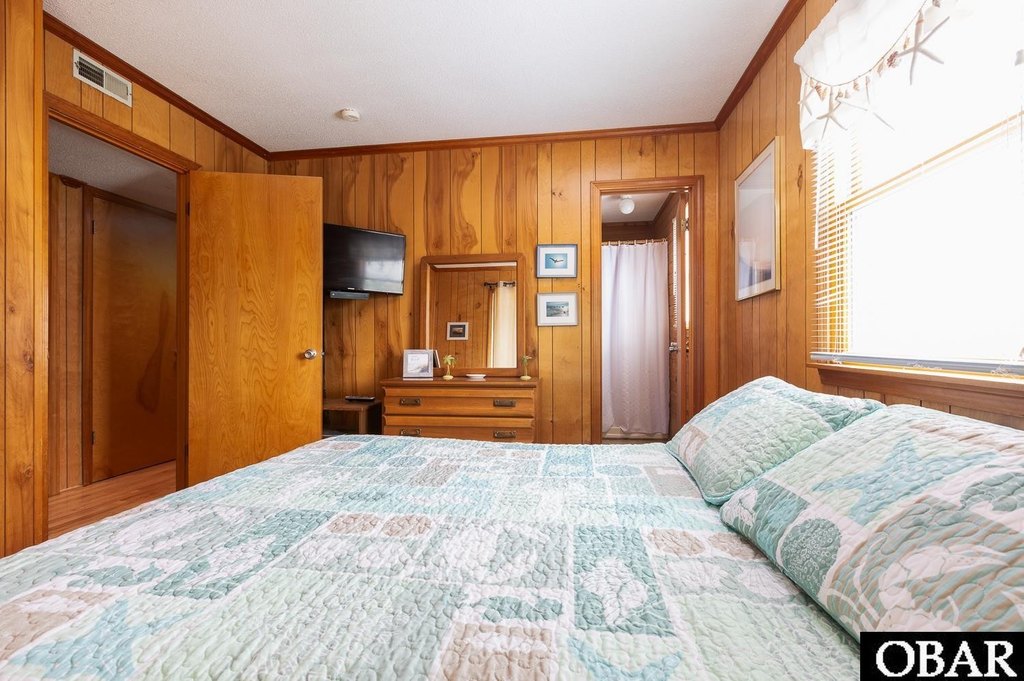 Corolla, North Carolina, 27927, United States, 4 Bedrooms Bedrooms, ,2.5 BathroomsBathrooms,Residential,Forsale,2004889