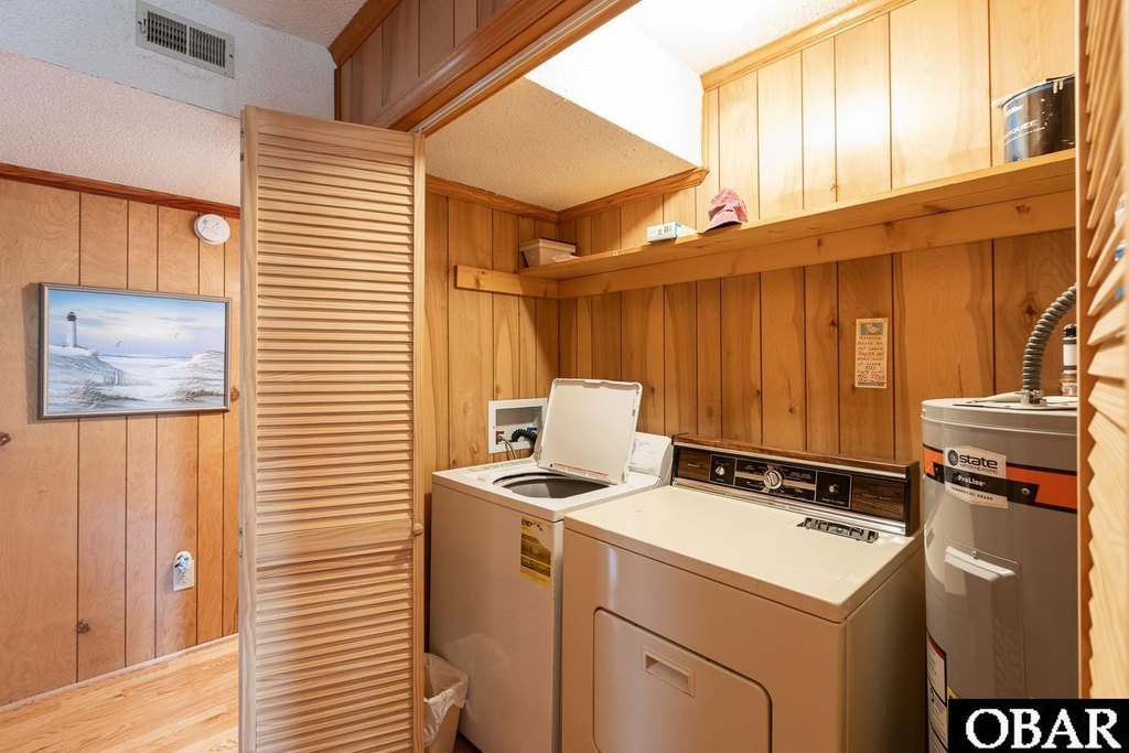 Corolla, North Carolina, 27927, United States, 4 Bedrooms Bedrooms, ,2.5 BathroomsBathrooms,Residential,Forsale,2004889