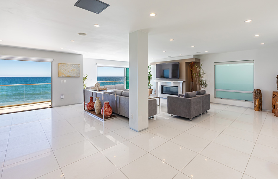 Malibu, California, 90265, United States, 6 Bedrooms Bedrooms, ,4 BathroomsBathrooms,Residential,Forsale,2001447