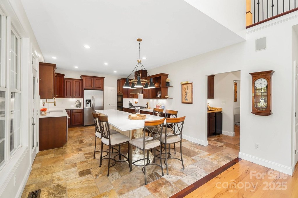 York, South Carolina, 29745, United States, 5 Bedrooms Bedrooms, ,4.5 BathroomsBathrooms,Residential,Forsale,2004558