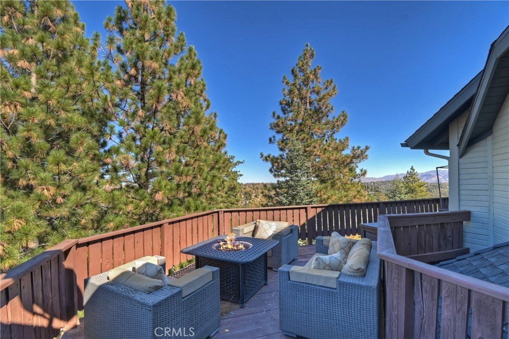 Lake Arrowhead, California, 92352, United States, 4 Bedrooms Bedrooms, ,3 BathroomsBathrooms,Residential,Forsale,2000289