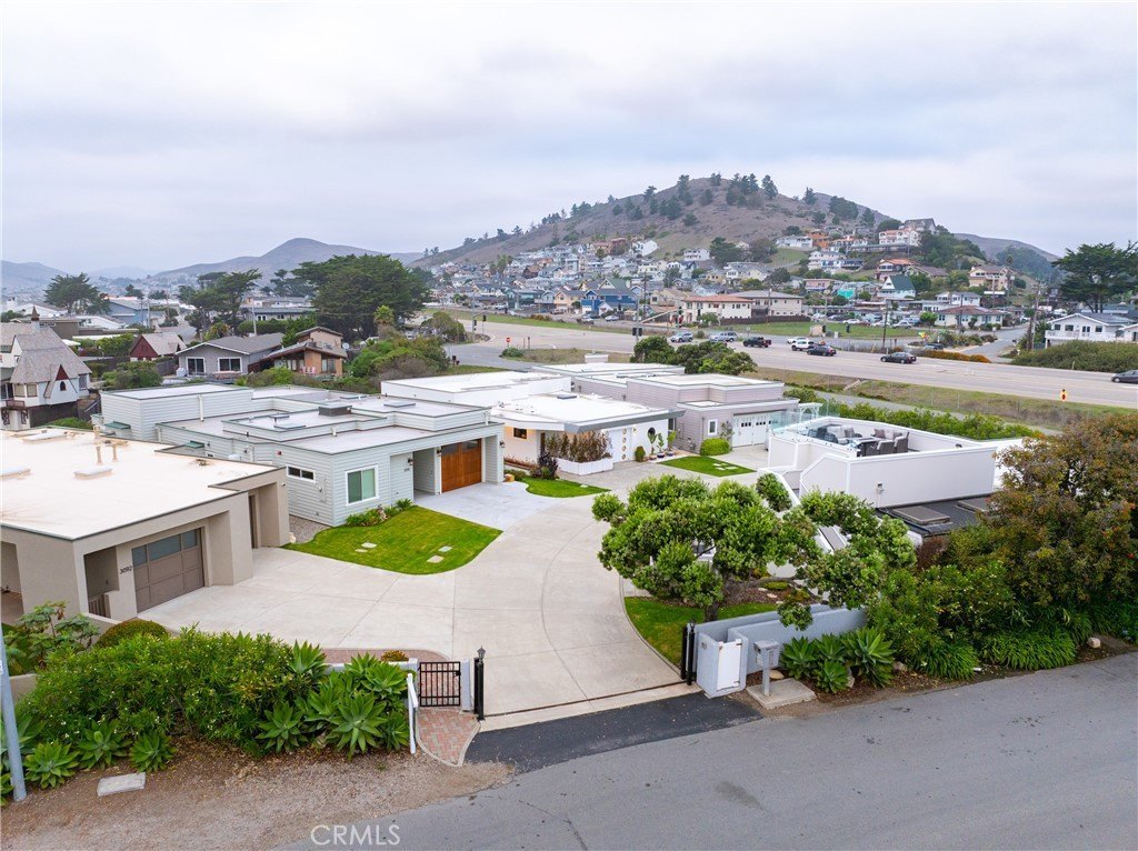 Cayucos, California, 93430, United States, 3 Bedrooms Bedrooms, ,2 BathroomsBathrooms,Residential,Forsale,1997703