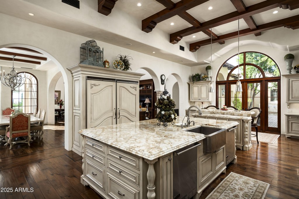 Scottsdale, Arizona, 85255, United States, 5 Bedrooms Bedrooms, ,9.5 BathroomsBathrooms,Residential,Forsale,2000262