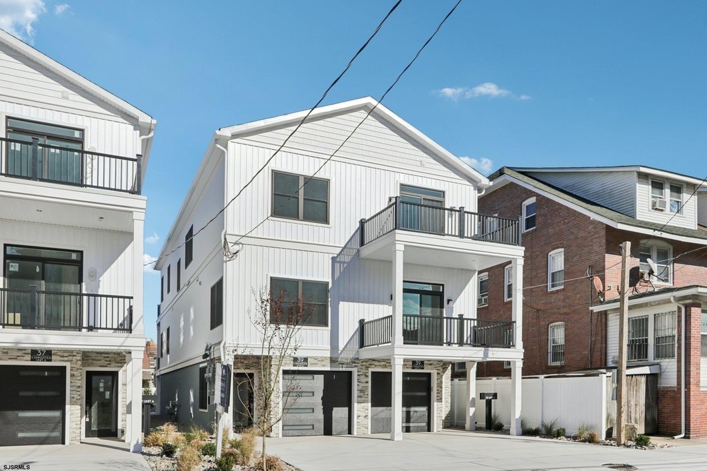 Atlantic City, New Jersey, 08401, United States, 3 Bedrooms Bedrooms, ,2.5 BathroomsBathrooms,Residential,Forsale,2004607