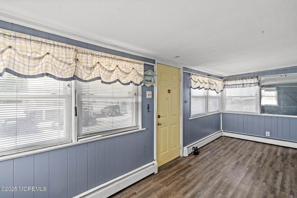 Seaside Heights, New Jersey, 08751, United States, 3 Bedrooms Bedrooms, ,1 BathroomBathrooms,Residential,Forsale,2004847