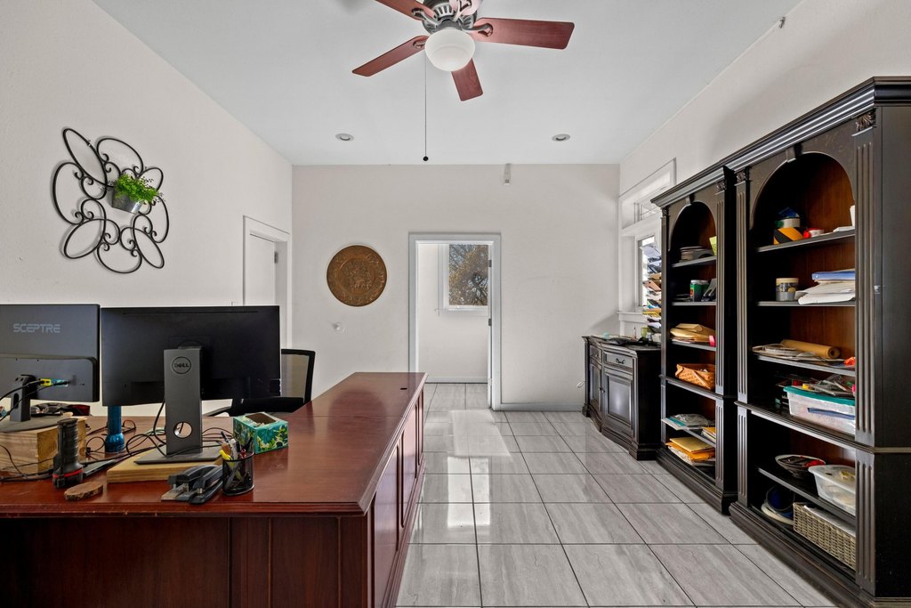 Russellville, Tennessee, 37860, United States, 5 Bedrooms Bedrooms, ,5.5 BathroomsBathrooms,Residential,Forsale,2002622