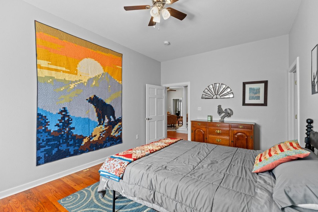 Russellville, Tennessee, 37860, United States, 5 Bedrooms Bedrooms, ,5.5 BathroomsBathrooms,Residential,Forsale,2002622