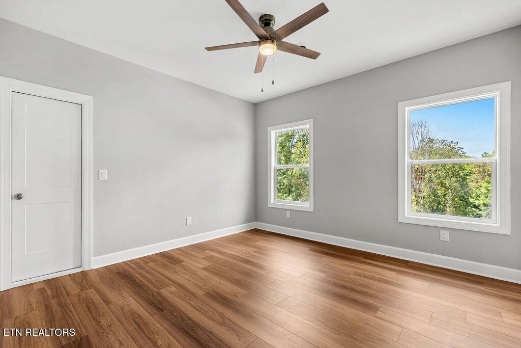 Loudon, Tennessee, 37774, United States, 4 Bedrooms Bedrooms, ,4.5 BathroomsBathrooms,Residential,Forsale,1942458