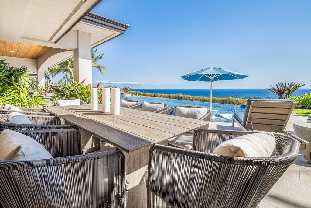 Lahaina, Hawaii, 96761, United States, 8 Bedrooms Bedrooms, ,7.5 BathroomsBathrooms,Residential,Forsale,2004545