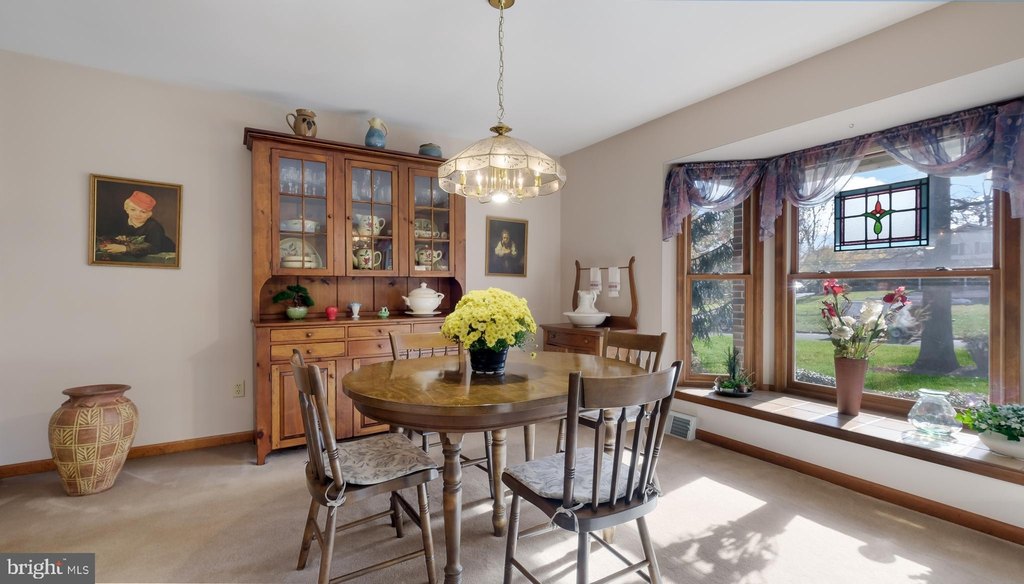 CHALFONT, Pennsylvania, 18914, United States, 3 Bedrooms Bedrooms, ,2 BathroomsBathrooms,Residential,Forsale,2004204