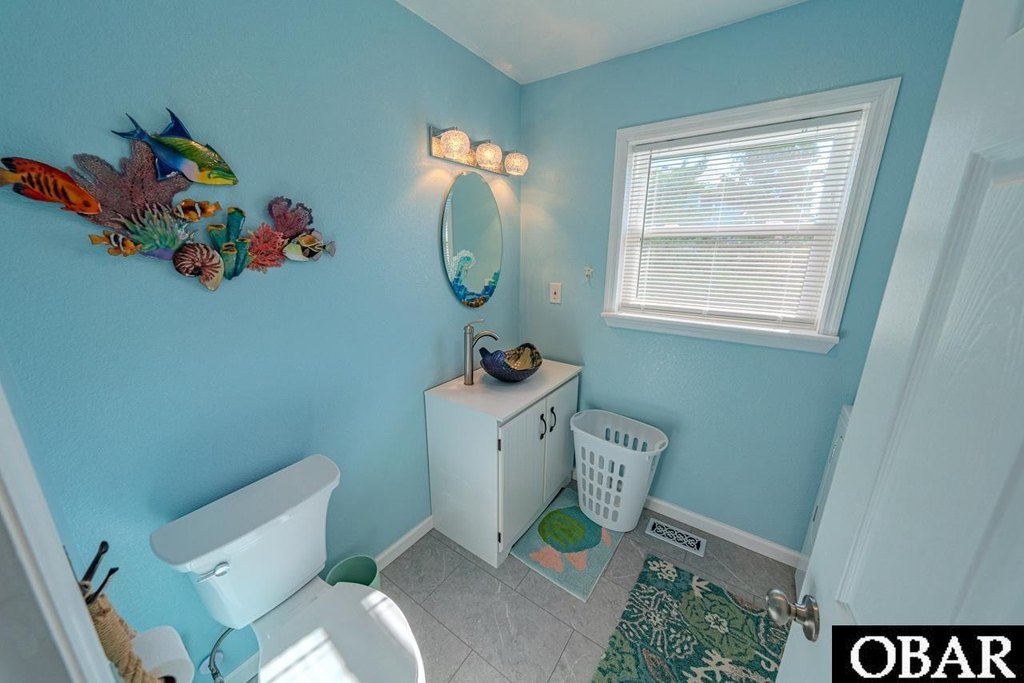 Avon, North Carolina, 27915, United States, 3 Bedrooms Bedrooms, ,3.5 BathroomsBathrooms,Residential,Forsale,2004891