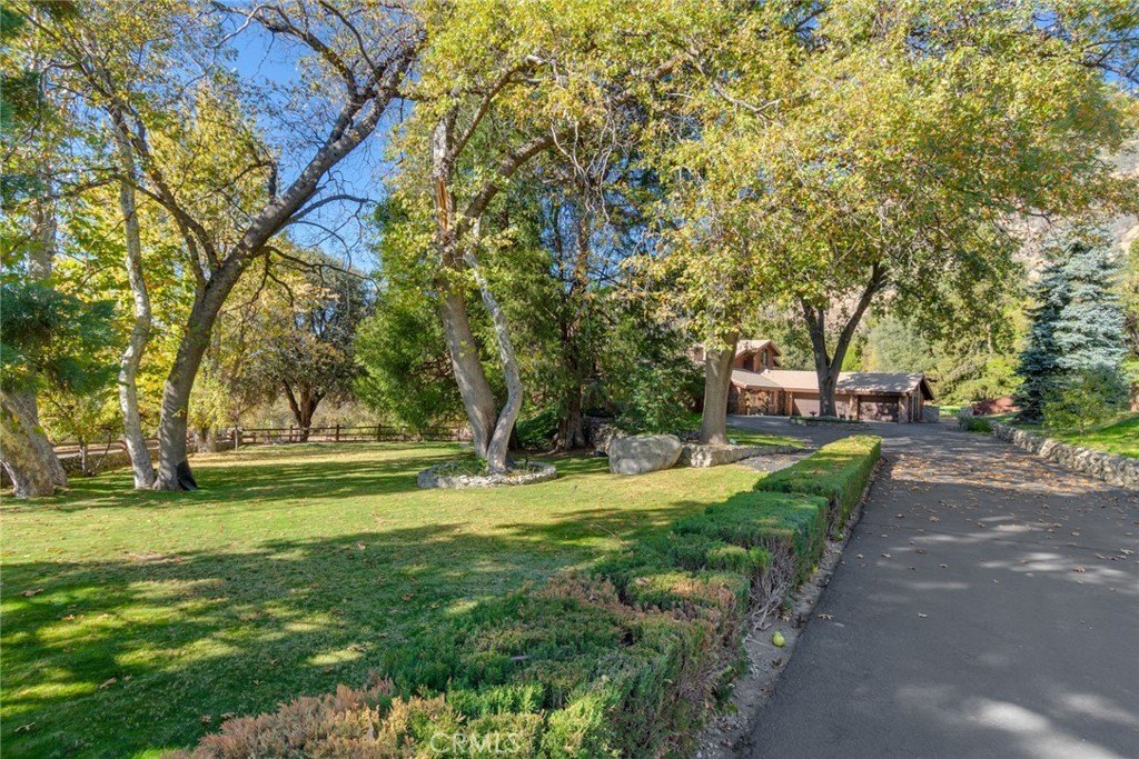 Oak Glen, California, 92399, United States, 4 Bedrooms Bedrooms, ,4.5 BathroomsBathrooms,Residential,Forsale,2004229