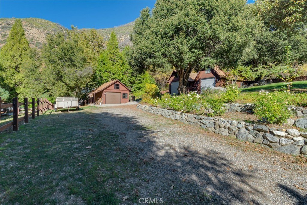 Oak Glen, California, 92399, United States, 4 Bedrooms Bedrooms, ,4.5 BathroomsBathrooms,Residential,Forsale,2004229