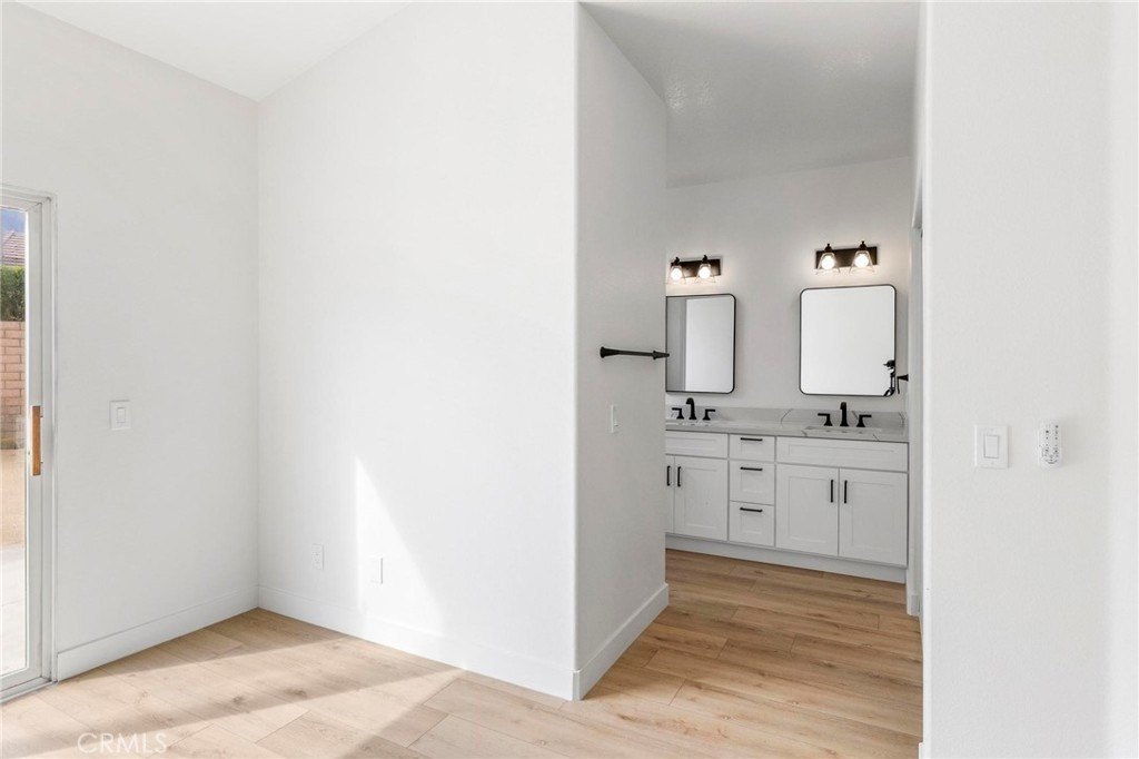 Palm Springs, California, 92262, United States, 3 Bedrooms Bedrooms, ,2 BathroomsBathrooms,Residential,Forsale,2004230