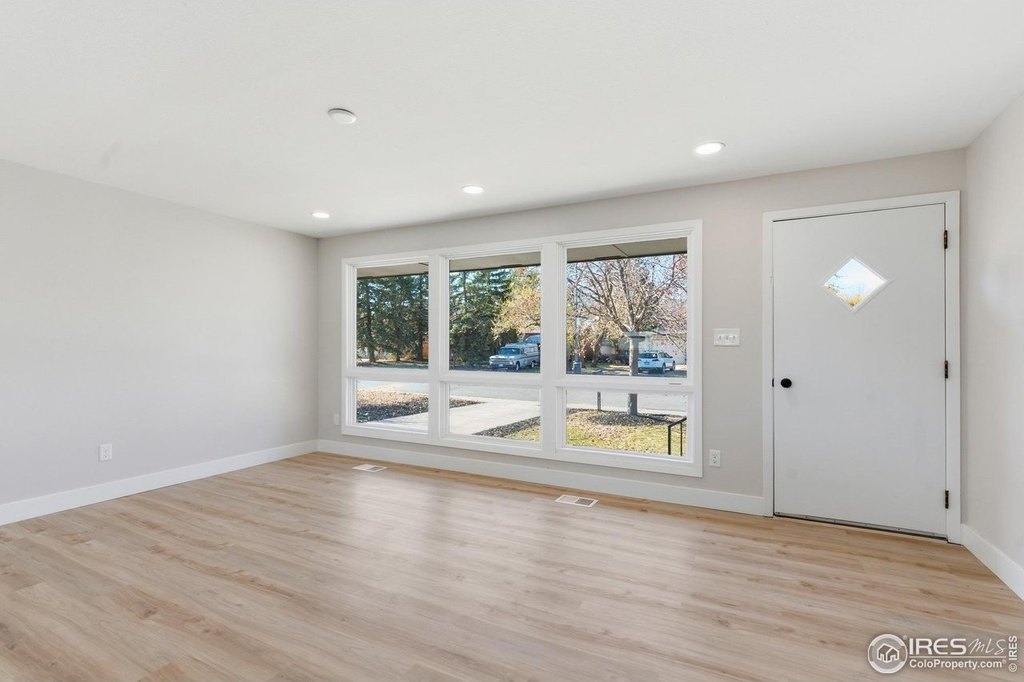 Fort Collins, Colorado, 80521, United States, 4 Bedrooms Bedrooms, ,2 BathroomsBathrooms,Residential,Forsale,2004286