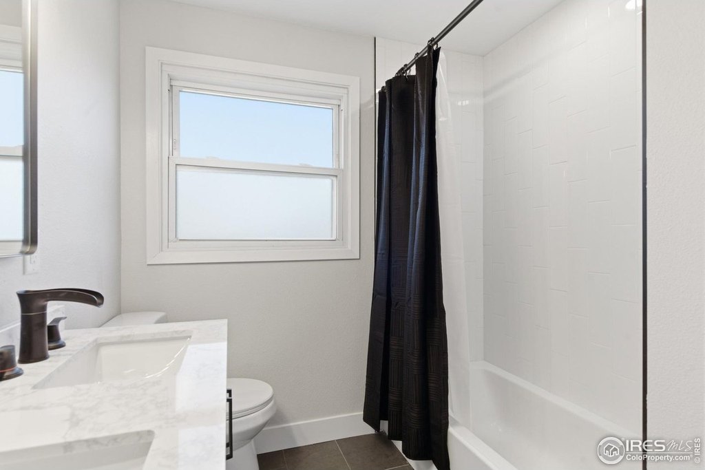 Fort Collins, Colorado, 80521, United States, 4 Bedrooms Bedrooms, ,2 BathroomsBathrooms,Residential,Forsale,2004286