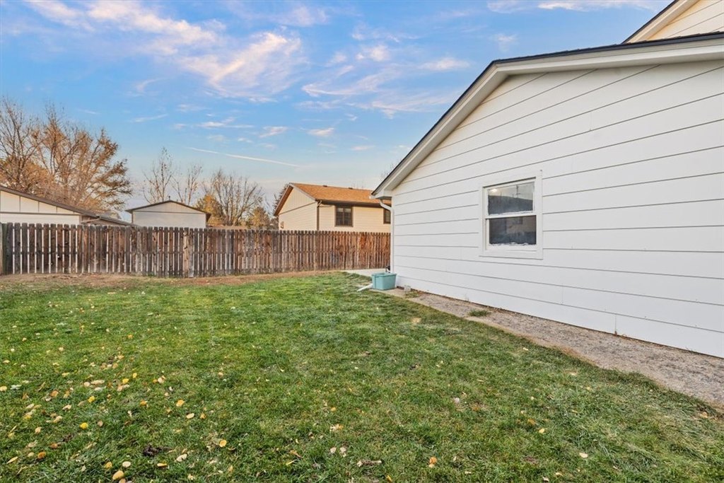 Billings, Montana, 59105, United States, 6 Bedrooms Bedrooms, ,4 BathroomsBathrooms,Residential,Forsale,2004458