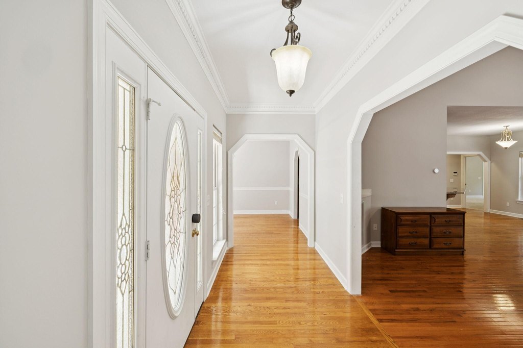 Harrison, Tennessee, 37341, United States, 4 Bedrooms Bedrooms, ,3.5 BathroomsBathrooms,Residential,Forsale,2004686