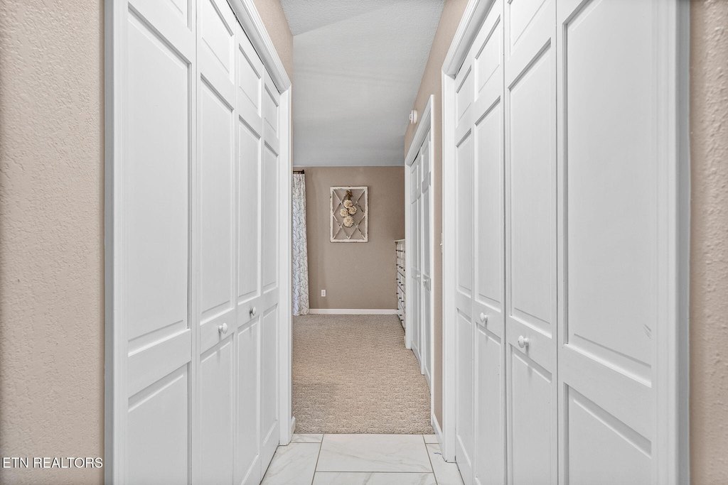 Crossville, Tennessee, 38572, United States, 3 Bedrooms Bedrooms, ,3.5 BathroomsBathrooms,Residential,Forsale,1996603