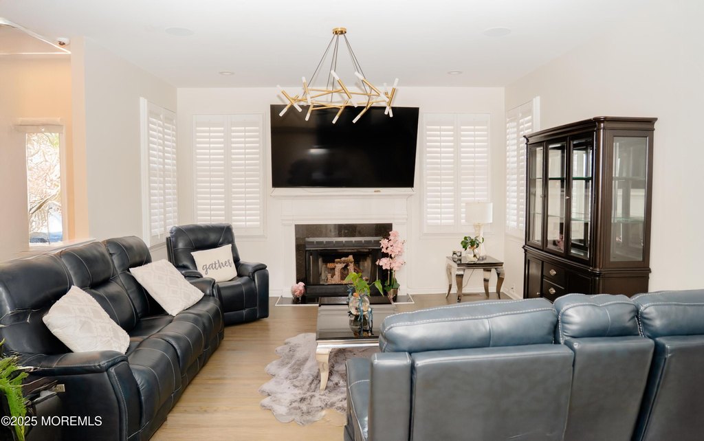 Toms River, New Jersey, 08755, United States, 7 Bedrooms Bedrooms, ,5 BathroomsBathrooms,Residential,Forsale,2008941