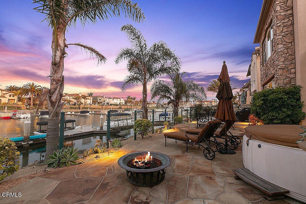 Oxnard, California, 93035, United States, 4 Bedrooms Bedrooms, ,3.5 BathroomsBathrooms,Residential,Forsale,2004522