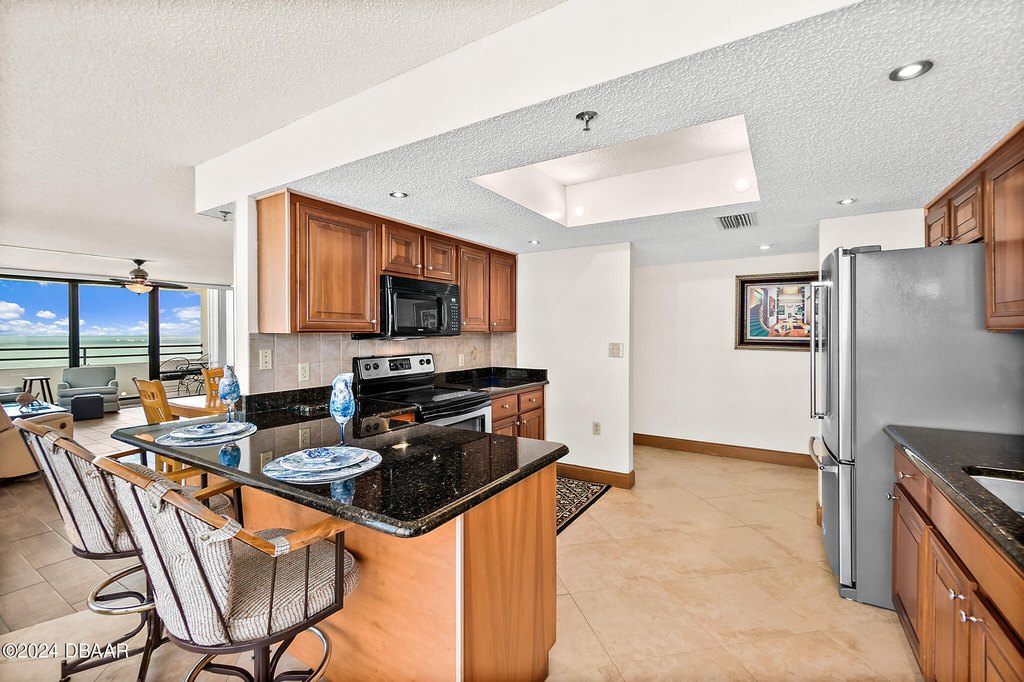 Daytona Beach Shores, Florida, 32118, United States, 2 Bedrooms Bedrooms, ,2 BathroomsBathrooms,Residential,Forsale,1990065