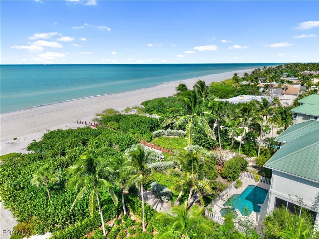 Captiva, Florida, 33924, United States, 5 Bedrooms Bedrooms, ,5.5 BathroomsBathrooms,Residential,Forsale,2011563