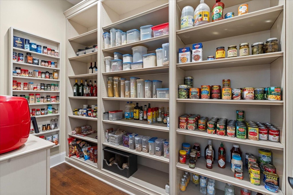 Chattanooga, Tennessee, 37419, United States, 4 Bedrooms Bedrooms, ,3.5 BathroomsBathrooms,Residential,Forsale,2009595