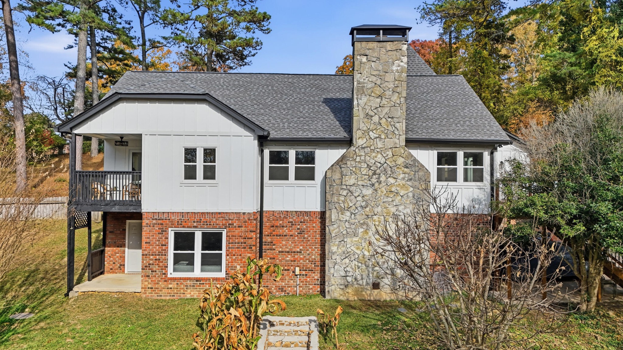 Chattanooga, Tennessee, 37416, United States, 6 Bedrooms Bedrooms, ,4 BathroomsBathrooms,Residential,Forsale,2004678