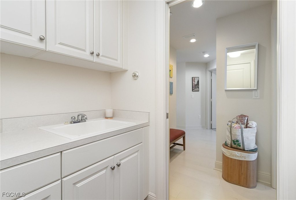 Fort Myers Beach, Florida, 33931, United States, 3 Bedrooms Bedrooms, ,2.5 BathroomsBathrooms,Residential,Forsale,2004815