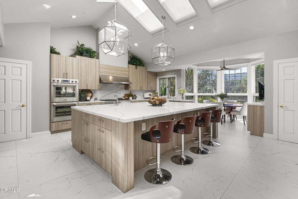 Camarillo, California, 93012, United States, 5 Bedrooms Bedrooms, ,6.5 BathroomsBathrooms,Residential,Forsale,2004523