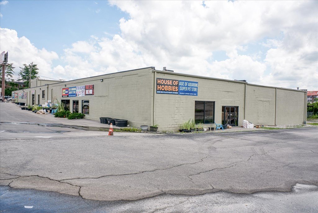 COOKEVILLE, Tennessee, 38501, United States, ,Commercial,Forsale,1952672