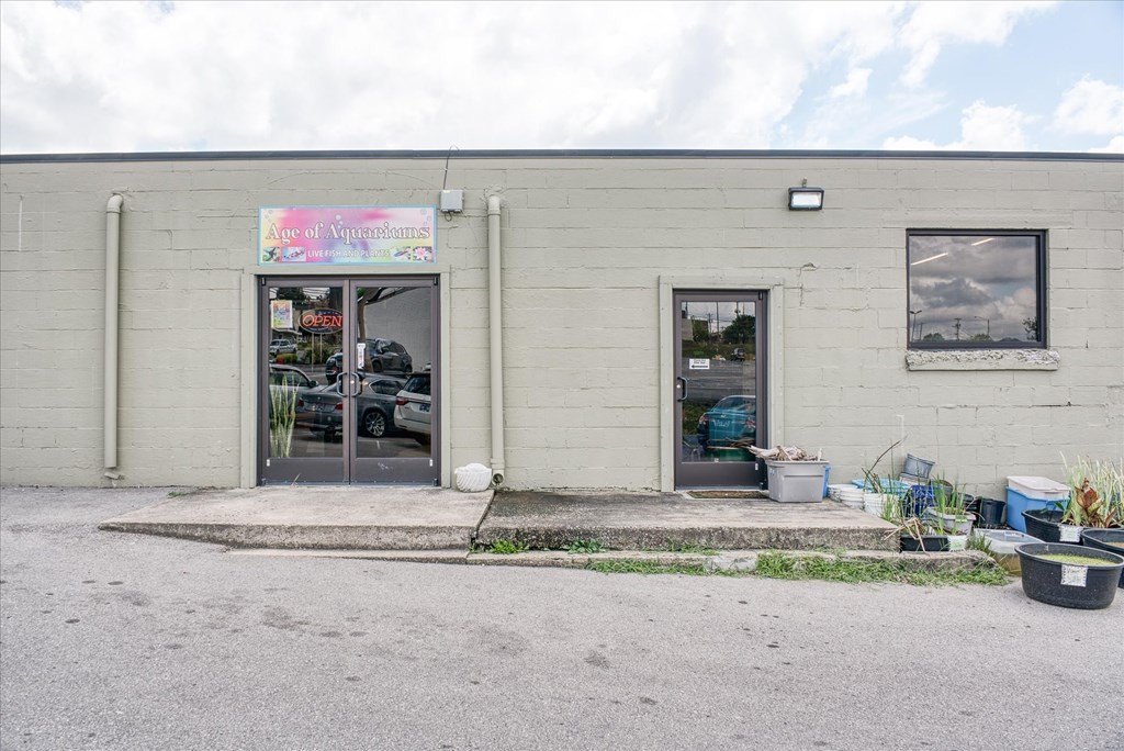 COOKEVILLE, Tennessee, 38501, United States, ,Commercial,Forsale,1952672