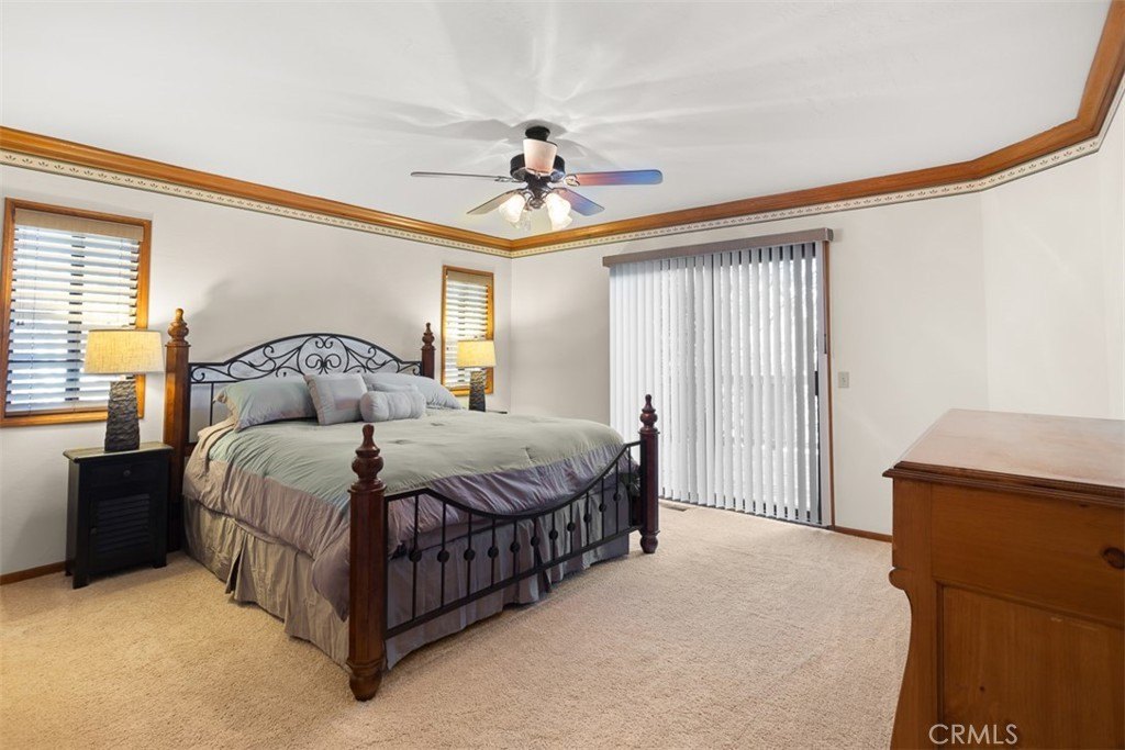 Lake Arrowhead, California, 92352, United States, 5 Bedrooms Bedrooms, ,3.5 BathroomsBathrooms,Residential,Forsale,1953304