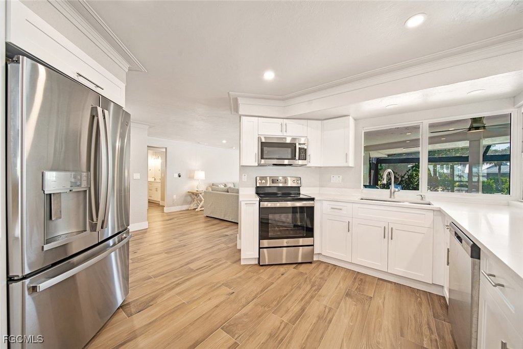 Sanibel, Florida, 33957, United States, 3 Bedrooms Bedrooms, ,2 BathroomsBathrooms,Residential,Forsale,2004794