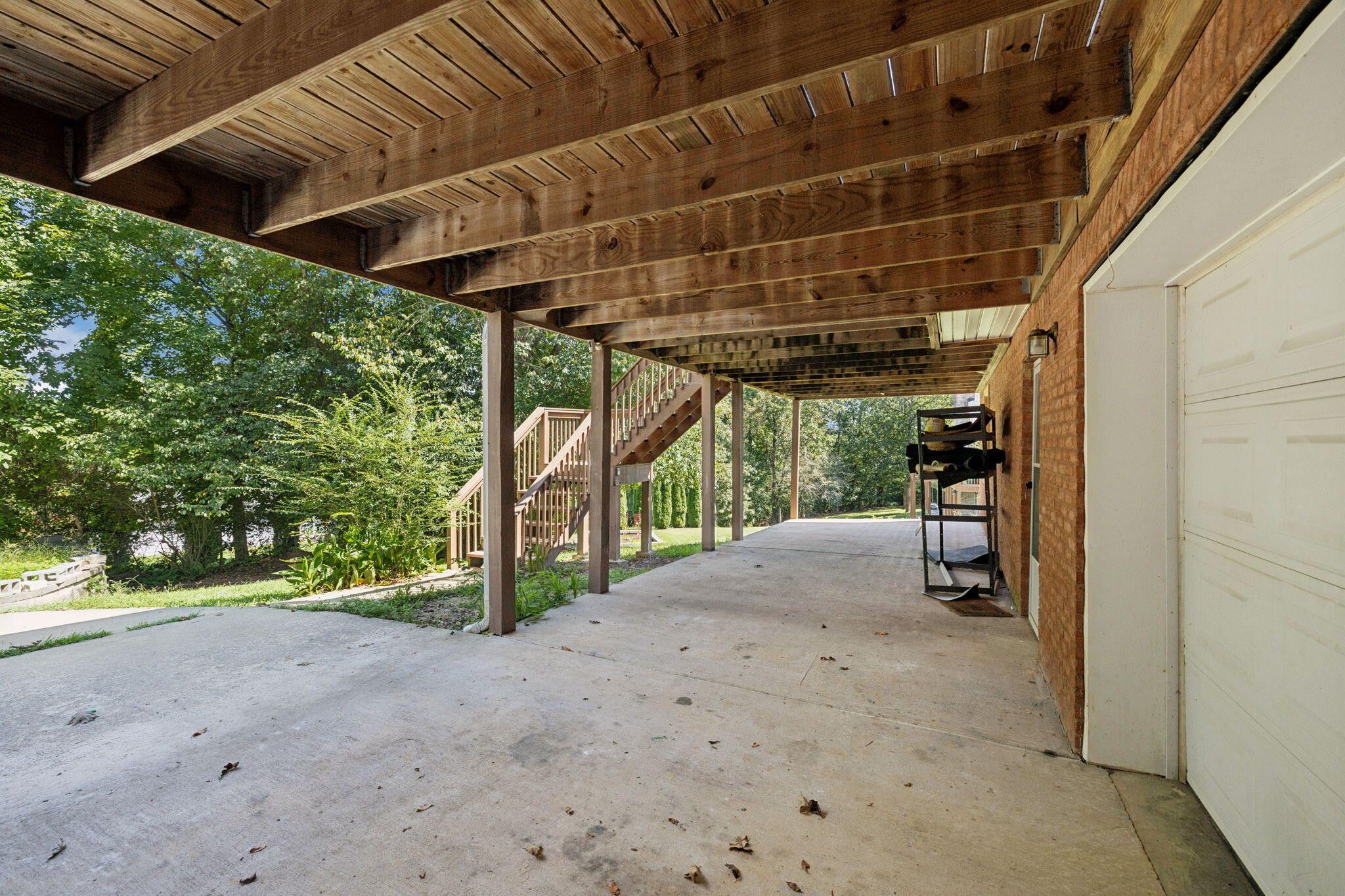 Harrison, Tennessee, 37341, United States, 4 Bedrooms Bedrooms, ,3 BathroomsBathrooms,Residential,Forsale,1946803