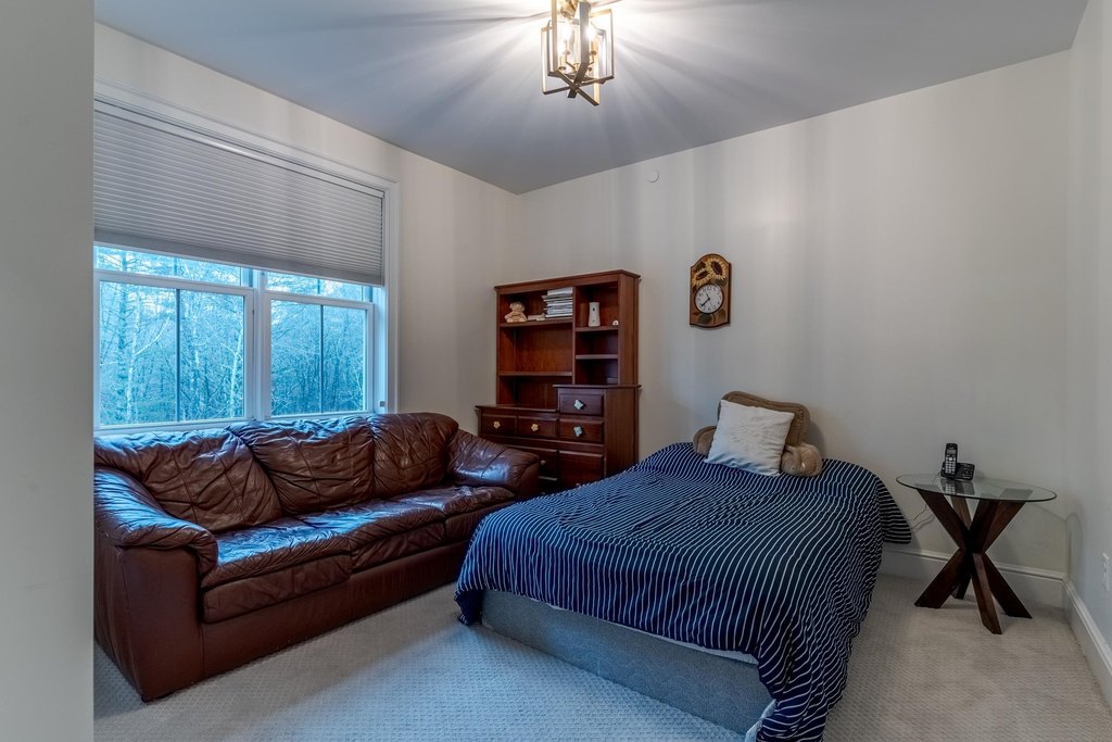 Exeter, New Hampshire, 03833, United States, 2 Bedrooms Bedrooms, ,2 BathroomsBathrooms,Residential,Forsale,2004718