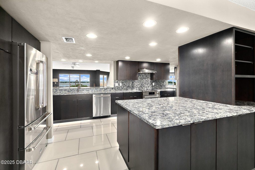 Daytona Beach Shores, Florida, 32118, United States, 3 Bedrooms Bedrooms, ,3 BathroomsBathrooms,Residential,Forsale,2007406