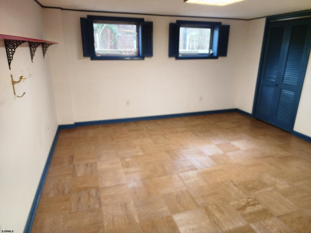 Linwood, New Jersey, 08221, United States, 4 Bedrooms Bedrooms, ,2 BathroomsBathrooms,Residential,Forsale,2004614