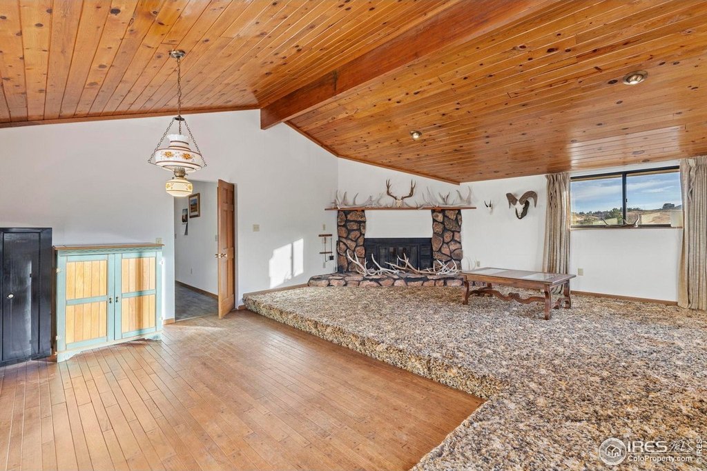 Loveland, Colorado, 80537, United States, 4 Bedrooms Bedrooms, ,3 BathroomsBathrooms,Residential,Forsale,2004282