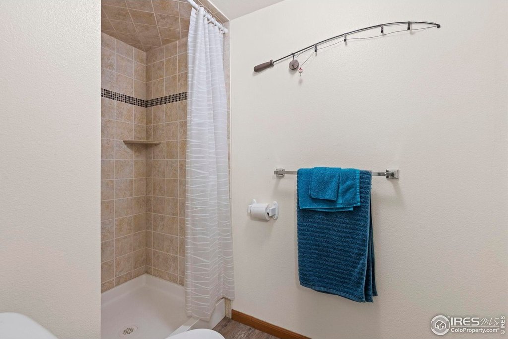 Loveland, Colorado, 80537, United States, 4 Bedrooms Bedrooms, ,3 BathroomsBathrooms,Residential,Forsale,2004282