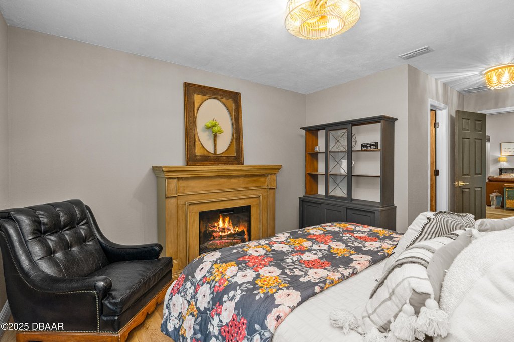 DeLand, Florida, 32720, United States, 4 Bedrooms Bedrooms, ,3 BathroomsBathrooms,Residential,Forsale,1964568