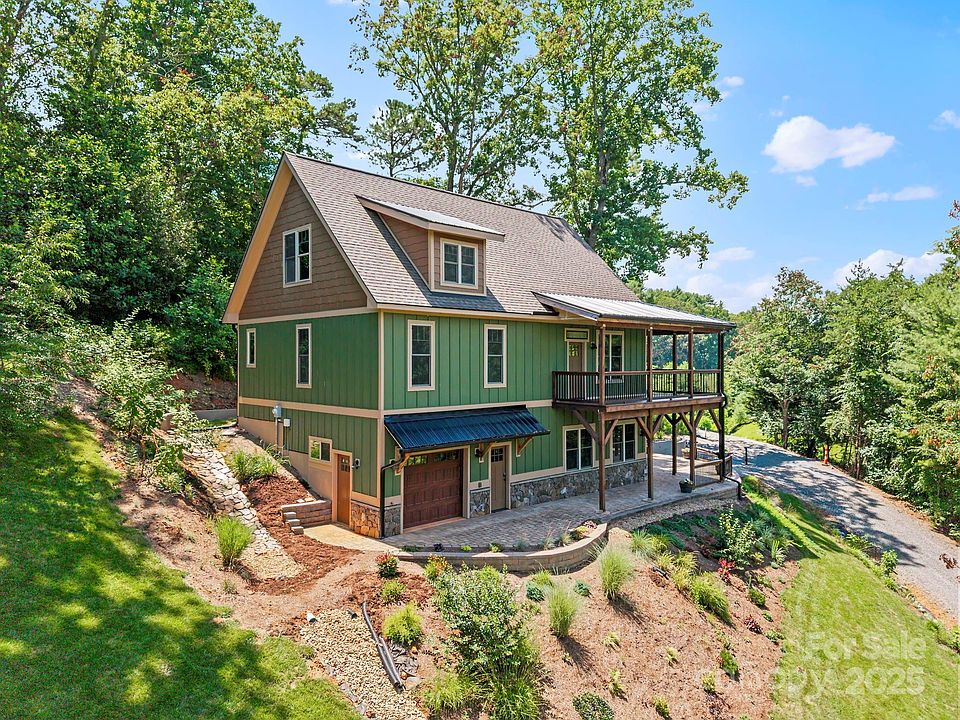 Leicester, North Carolina, 28748, United States, 3 Bedrooms Bedrooms, ,2 BathroomsBathrooms,Residential,Forsale,2004307