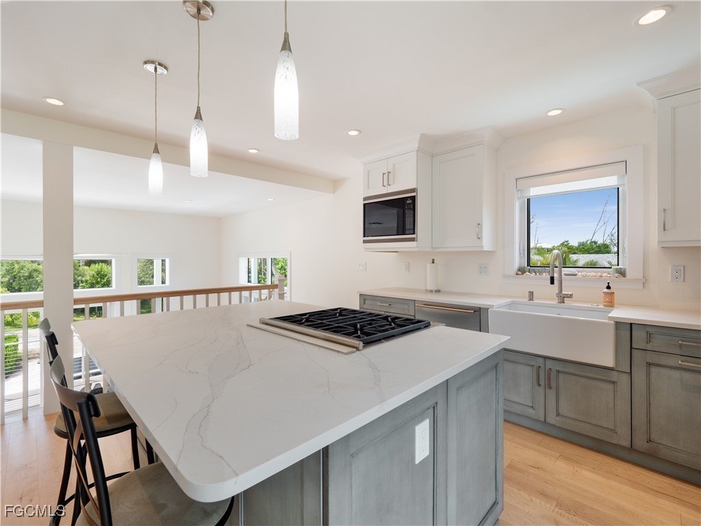 Sanibel, Florida, 33957, United States, 3 Bedrooms Bedrooms, ,3 BathroomsBathrooms,Residential,Forsale,2004804