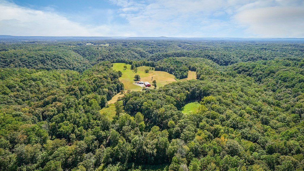 Sparta, Tennessee, 38583, United States, 3 Bedrooms Bedrooms, ,2 BathroomsBathrooms,Residential,Forsale,1999490