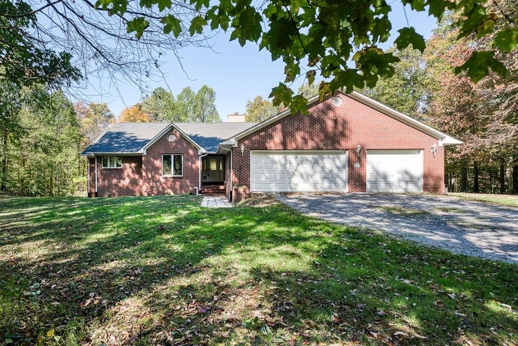 Monterey, Tennessee, 38574, United States, 4 Bedrooms Bedrooms, ,3 BathroomsBathrooms,Residential,Forsale,1954065